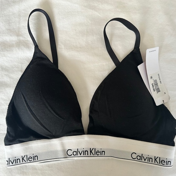 Calvin Klein Lightly Lined V-Neck Bralette - Picture 1 of 3